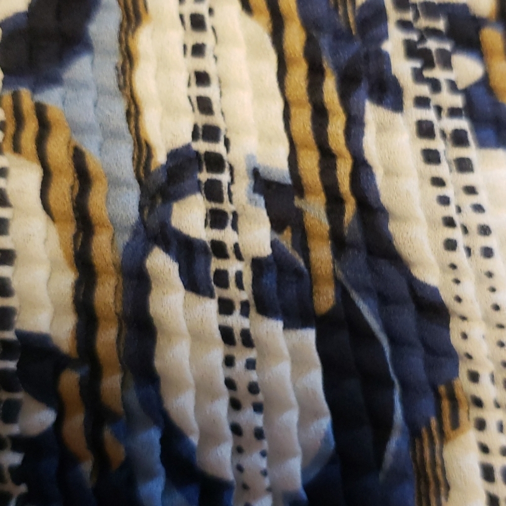 NWT dressbarn surplice printed crinkle top XL - Picture 4 of 4